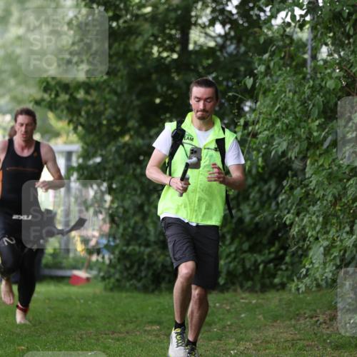 15.06.2025 - 7 Türme Triathlon Michael Strokosch http://msf.ph/oto/7929015 15.06.2025 09:26:12 Schwimmen 4, 41, 42, 44, 45, 66, 67, 68, 69, 70 meine-sportfotos.de