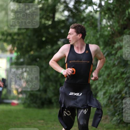15.06.2025 - 7 Türme Triathlon Michael Strokosch http://msf.ph/oto/7929022 15.06.2025 09:26:15 Schwimmen 4, 41, 42, 44, 45, 66, 67, 68, 69, 70 meine-sportfotos.de