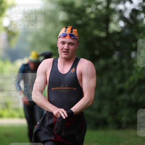 15.06.2025 - 7 Türme Triathlon Michael Strokosch http://msf.ph/oto/7929030 15.06.2025 09:26:17 Schwimmen 4, 42, 44, 45, 66, 67, 68, 69, 70 meine-sportfotos.de