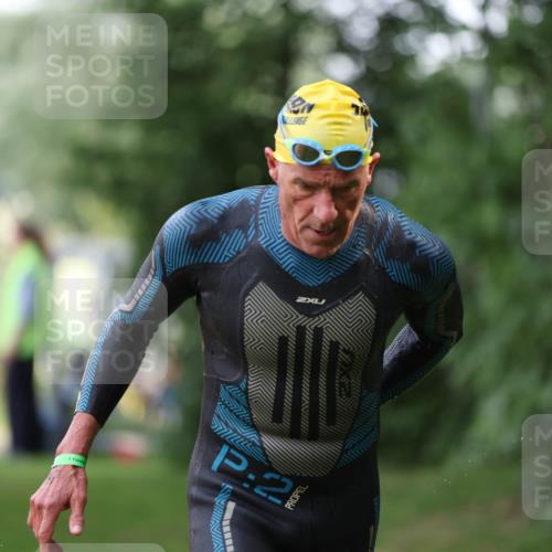 15.06.2025 - 7 Türme Triathlon Michael Strokosch http://msf.ph/oto/7929041 15.06.2025 09:26:21 Schwimmen 4, 66, 67, 68, 69, 70 meine-sportfotos.de