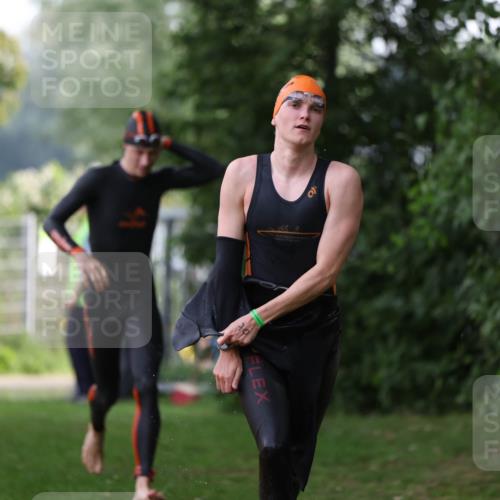 15.06.2025 - 7 Türme Triathlon Michael Strokosch http://msf.ph/oto/7929047 15.06.2025 09:26:23 Schwimmen 66, 67, 68, 69, 70 meine-sportfotos.de