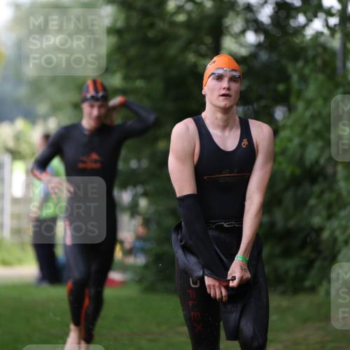 15.06.2025 - 7 Türme Triathlon Michael Strokosch http://msf.ph/oto/7929048 15.06.2025 09:26:24 Schwimmen 66, 67, 68, 69, 70 meine-sportfotos.de