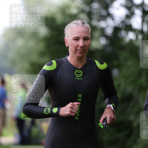 15.06.2025 - 7 Türme Triathlon Michael Strokosch http://msf.ph/oto/7929134 15.06.2025 09:28:00 Schwimmen 129, 131 meine-sportfotos.de
