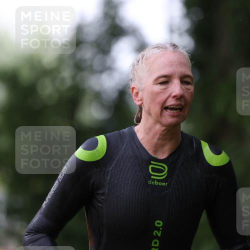 15.06.2025 - 7 Türme Triathlon Michael Strokosch http://msf.ph/oto/7929137 15.06.2025 09:28:01 Schwimmen 129, 131 meine-sportfotos.de