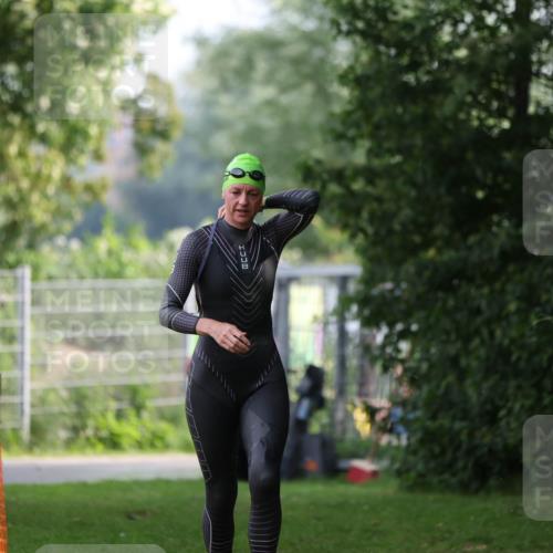 15.06.2025 - 7 Türme Triathlon Michael Strokosch http://msf.ph/oto/7929141 15.06.2025 09:28:50 Schwimmen 132 meine-sportfotos.de