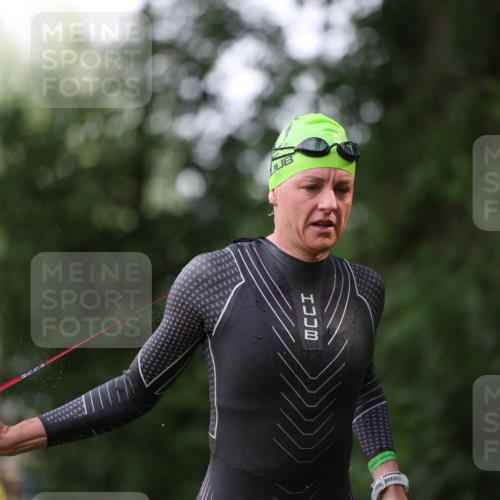 15.06.2025 - 7 Türme Triathlon Michael Strokosch http://msf.ph/oto/7929147 15.06.2025 09:28:53 Schwimmen 132 meine-sportfotos.de