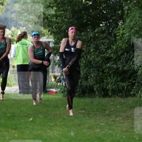 15.06.2025 - 7 Türme Triathlon Michael Strokosch http://msf.ph/oto/7929167 15.06.2025 09:30:03 Schwimmen 149, 150, 151, 152, 153 meine-sportfotos.de