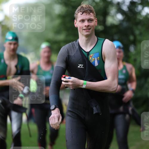 15.06.2025 - 7 Türme Triathlon Michael Strokosch http://msf.ph/oto/7929178 15.06.2025 09:30:06 Schwimmen 149, 150, 151, 152, 153 meine-sportfotos.de