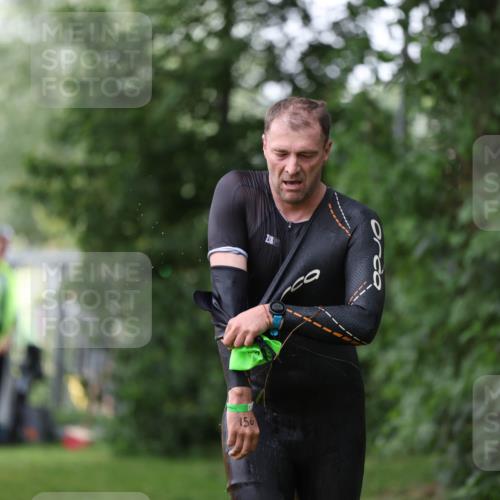 15.06.2025 - 7 Türme Triathlon Michael Strokosch http://msf.ph/oto/7929196 15.06.2025 09:30:51 Schwimmen 21, 22, 23, 24, 25, 156 meine-sportfotos.de