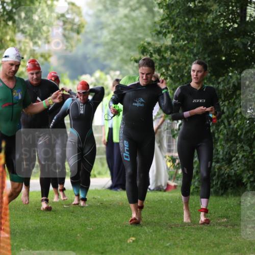 15.06.2025 - 7 Türme Triathlon Michael Strokosch http://msf.ph/oto/7929242 15.06.2025 09:33:09 Schwimmen 127, 128, 141, 142, 143, 144 meine-sportfotos.de