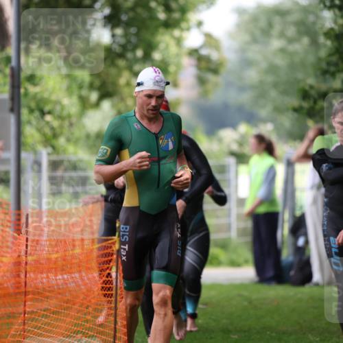 15.06.2025 - 7 Türme Triathlon Michael Strokosch http://msf.ph/oto/7929246 15.06.2025 09:33:11 Schwimmen 127, 128, 141, 142, 143, 144 meine-sportfotos.de