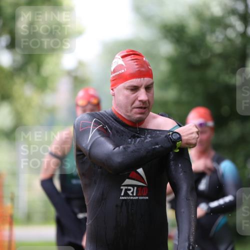15.06.2025 - 7 Türme Triathlon Michael Strokosch http://msf.ph/oto/7929254 15.06.2025 09:33:15 Schwimmen 127, 128, 141, 142, 143, 144 meine-sportfotos.de