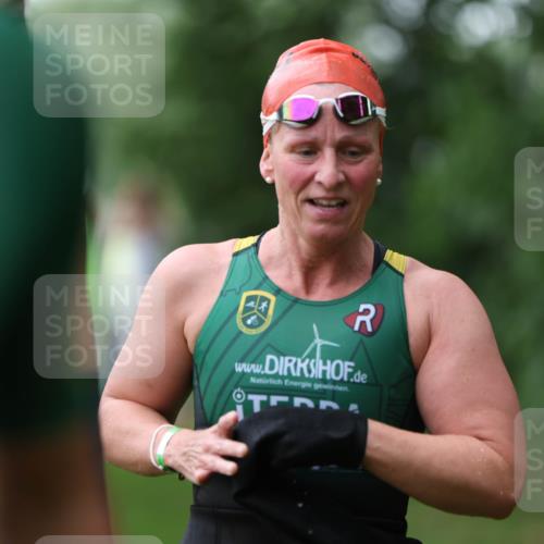 15.06.2025 - 7 Türme Triathlon Michael Strokosch http://msf.ph/oto/7929260 15.06.2025 09:33:17 Schwimmen 127, 128, 141, 142, 143, 144 meine-sportfotos.de