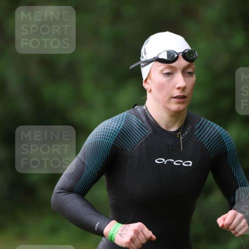 15.06.2025 - 7 Türme Triathlon Michael Strokosch http://msf.ph/oto/7929275 15.06.2025 09:33:47 Schwimmen 126, 139, 140 meine-sportfotos.de