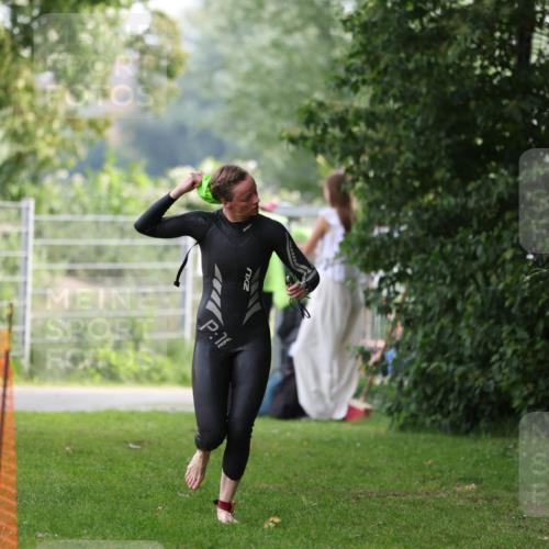 15.06.2025 - 7 Türme Triathlon Michael Strokosch http://msf.ph/oto/7929276 15.06.2025 09:33:50 Schwimmen 126, 139, 140 meine-sportfotos.de