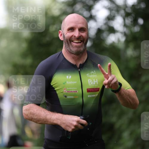 15.06.2025 - 7 Türme Triathlon Michael Strokosch http://msf.ph/oto/7929301 15.06.2025 09:34:17 Schwimmen 145, 146, 147, 148 meine-sportfotos.de