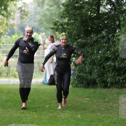 15.06.2025 - 7 Türme Triathlon Michael Strokosch http://msf.ph/oto/7929305 15.06.2025 09:34:24 Schwimmen 137, 138, 145, 146, 147, 148 meine-sportfotos.de