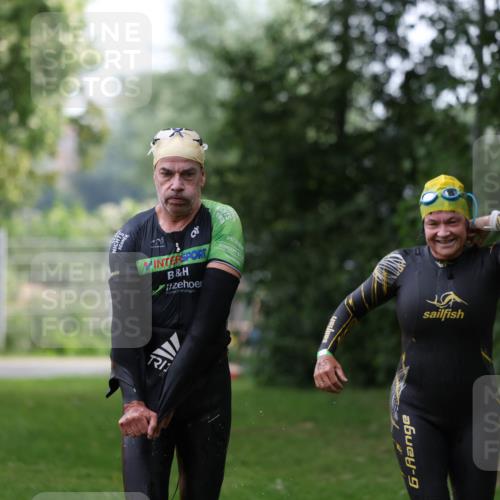 15.06.2025 - 7 Türme Triathlon Michael Strokosch http://msf.ph/oto/7929316 15.06.2025 09:34:27 Schwimmen 137, 138, 145, 146 meine-sportfotos.de