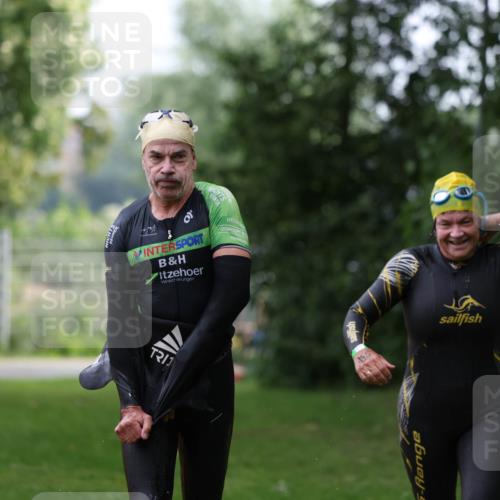 15.06.2025 - 7 Türme Triathlon Michael Strokosch http://msf.ph/oto/7929317 15.06.2025 09:34:27 Schwimmen 137, 138, 145, 146 meine-sportfotos.de