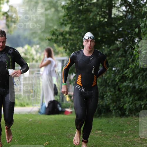 15.06.2025 - 7 Türme Triathlon Michael Strokosch http://msf.ph/oto/7929328 15.06.2025 09:34:39 Schwimmen 137, 138, 145, 146 meine-sportfotos.de