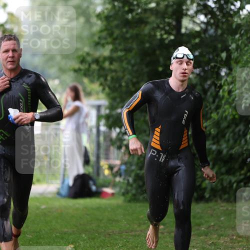 15.06.2025 - 7 Türme Triathlon Michael Strokosch http://msf.ph/oto/7929331 15.06.2025 09:34:40 Schwimmen 137, 138, 145, 146 meine-sportfotos.de