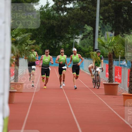 15.06.2025 - 7 Türme Triathlon Michael Strokosch http://msf.ph/oto/7929360 15.06.2025 10:06:03 Ziel  meine-sportfotos.de