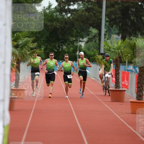 15.06.2025 - 7 Türme Triathlon Michael Strokosch http://msf.ph/oto/7929361 15.06.2025 10:06:04 Ziel  meine-sportfotos.de