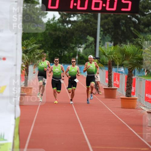 15.06.2025 - 7 Türme Triathlon Michael Strokosch http://msf.ph/oto/7929366 15.06.2025 10:06:05 Ziel 11, 12, 13, 14 meine-sportfotos.de