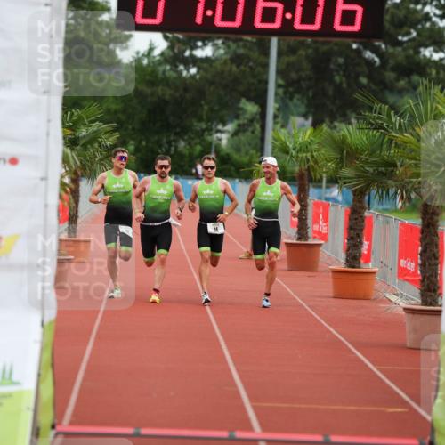 15.06.2025 - 7 Türme Triathlon Michael Strokosch http://msf.ph/oto/7929368 15.06.2025 10:06:06 Ziel 11, 12, 13, 14 meine-sportfotos.de