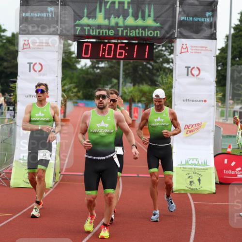 15.06.2025 - 7 Türme Triathlon Michael Strokosch http://msf.ph/oto/7929385 15.06.2025 10:06:12 Ziel 11, 12, 13, 14 meine-sportfotos.de