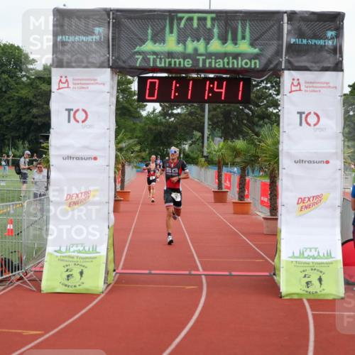 15.06.2025 - 7 Türme Triathlon Michael Strokosch http://msf.ph/oto/7929392 15.06.2025 10:11:42 Ziel 35 meine-sportfotos.de