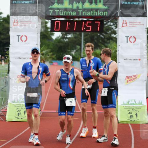 15.06.2025 - 7 Türme Triathlon Michael Strokosch http://msf.ph/oto/7929430 15.06.2025 10:11:58 Ziel 26, 27, 29, 30 meine-sportfotos.de