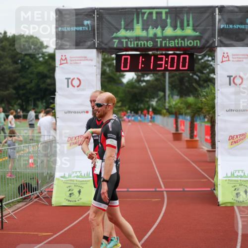 15.06.2025 - 7 Türme Triathlon Michael Strokosch http://msf.ph/oto/7929451 15.06.2025 10:13:01 Ziel 33, 34 meine-sportfotos.de