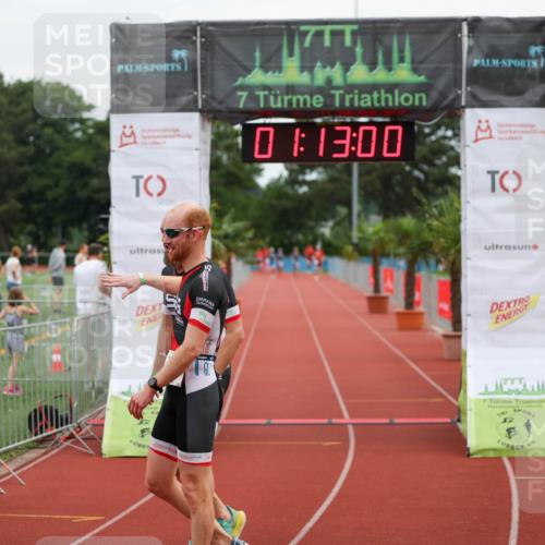 15.06.2025 - 7 Türme Triathlon Michael Strokosch http://msf.ph/oto/7929452 15.06.2025 10:13:01 Ziel 33, 34 meine-sportfotos.de