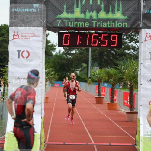 15.06.2025 - 7 Türme Triathlon Michael Strokosch http://msf.ph/oto/7929608 15.06.2025 10:17:00 Ziel 9 meine-sportfotos.de