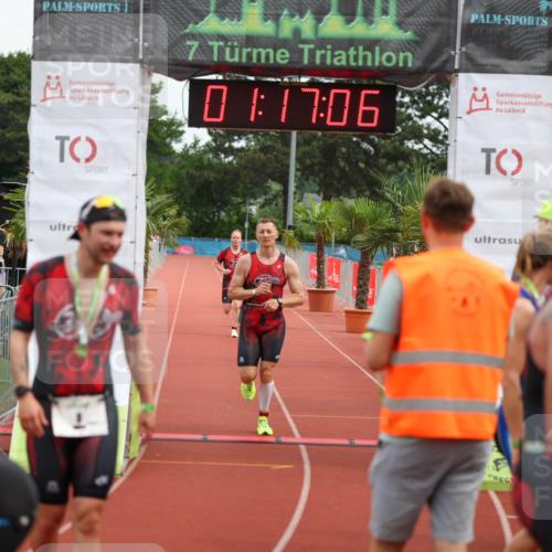 15.06.2025 - 7 Türme Triathlon Michael Strokosch http://msf.ph/oto/7929619 15.06.2025 10:17:07 Ziel 7, 9, 10 meine-sportfotos.de