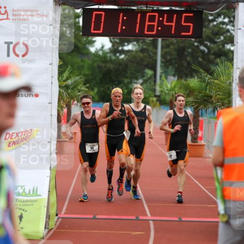 15.06.2025 - 7 Türme Triathlon Michael Strokosch http://msf.ph/oto/7929633 15.06.2025 10:18:46 Ziel 66, 67, 68, 69 meine-sportfotos.de