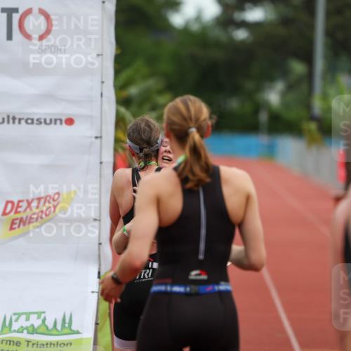 15.06.2025 - 7 Türme Triathlon Michael Strokosch http://msf.ph/oto/7929646 15.06.2025 10:19:52 Ziel 98 meine-sportfotos.de