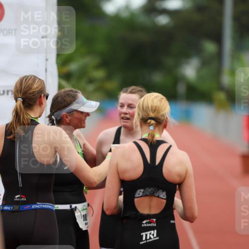 15.06.2025 - 7 Türme Triathlon Michael Strokosch http://msf.ph/oto/7929654 15.06.2025 10:19:54 Ziel 98 meine-sportfotos.de