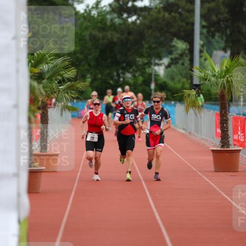 15.06.2025 - 7 Türme Triathlon Michael Strokosch http://msf.ph/oto/7929658 15.06.2025 10:22:44 Ziel  meine-sportfotos.de