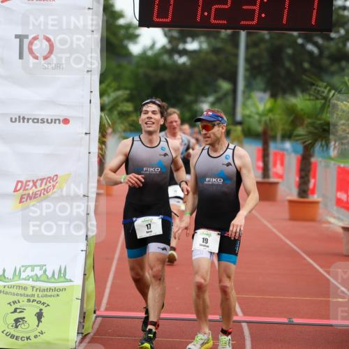 15.06.2025 - 7 Türme Triathlon Michael Strokosch http://msf.ph/oto/7929707 15.06.2025 10:23:18 Ziel 17, 18, 19 meine-sportfotos.de