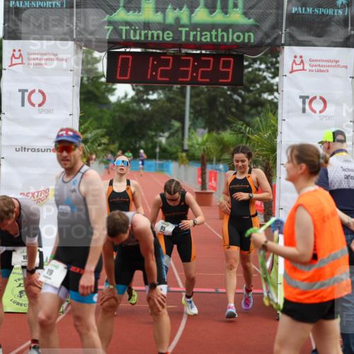 15.06.2025 - 7 Türme Triathlon Michael Strokosch http://msf.ph/oto/7929734 15.06.2025 10:23:30 Ziel 16, 93, 95, 96 meine-sportfotos.de