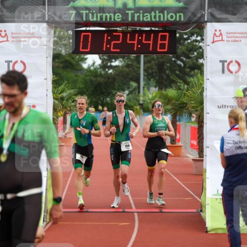 15.06.2025 - 7 Türme Triathlon Michael Strokosch http://msf.ph/oto/7929768 15.06.2025 10:24:49 Ziel 149, 150, 151 meine-sportfotos.de