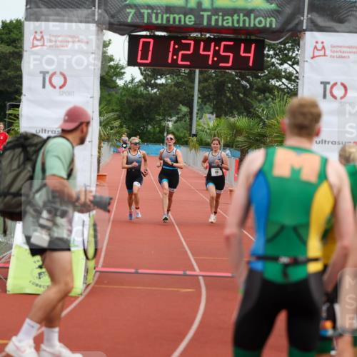 15.06.2025 - 7 Türme Triathlon Michael Strokosch http://msf.ph/oto/7929778 15.06.2025 10:24:55 Ziel 109, 110, 111, 149, 150, 151 meine-sportfotos.de