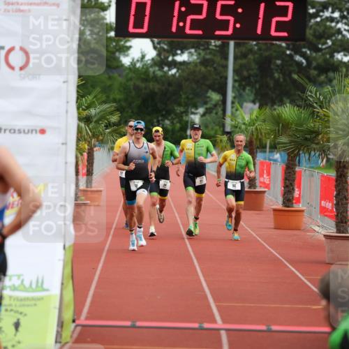 15.06.2025 - 7 Türme Triathlon Michael Strokosch http://msf.ph/oto/7929784 15.06.2025 10:25:13 Ziel 20, 51, 52, 53, 54 meine-sportfotos.de