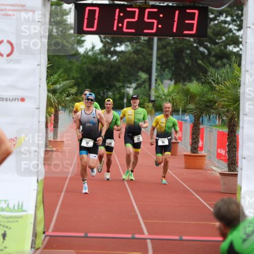 15.06.2025 - 7 Türme Triathlon Michael Strokosch http://msf.ph/oto/7929786 15.06.2025 10:25:13 Ziel 20, 51, 52, 53, 54 meine-sportfotos.de