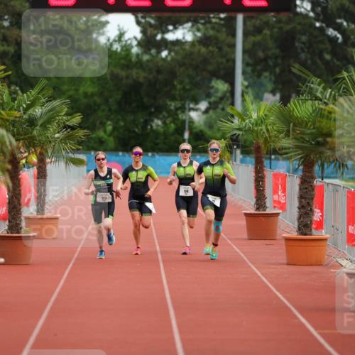 15.06.2025 - 7 Türme Triathlon Michael Strokosch http://msf.ph/oto/7929810 15.06.2025 10:26:42 Ziel 121, 123 meine-sportfotos.de