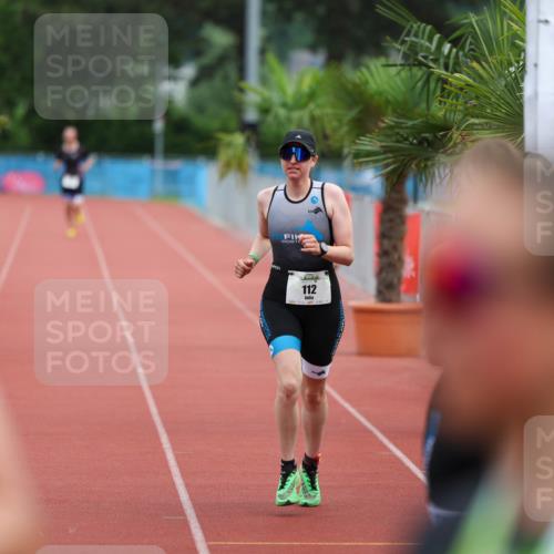 15.06.2025 - 7 Türme Triathlon Michael Strokosch http://msf.ph/oto/7929833 15.06.2025 10:27:23 Ziel 112 meine-sportfotos.de