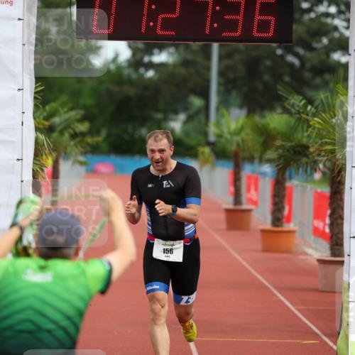 15.06.2025 - 7 Türme Triathlon Michael Strokosch http://msf.ph/oto/7929841 15.06.2025 10:27:37 Ziel 156 meine-sportfotos.de