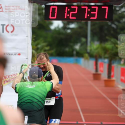 15.06.2025 - 7 Türme Triathlon Michael Strokosch http://msf.ph/oto/7929847 15.06.2025 10:27:38 Ziel 156 meine-sportfotos.de